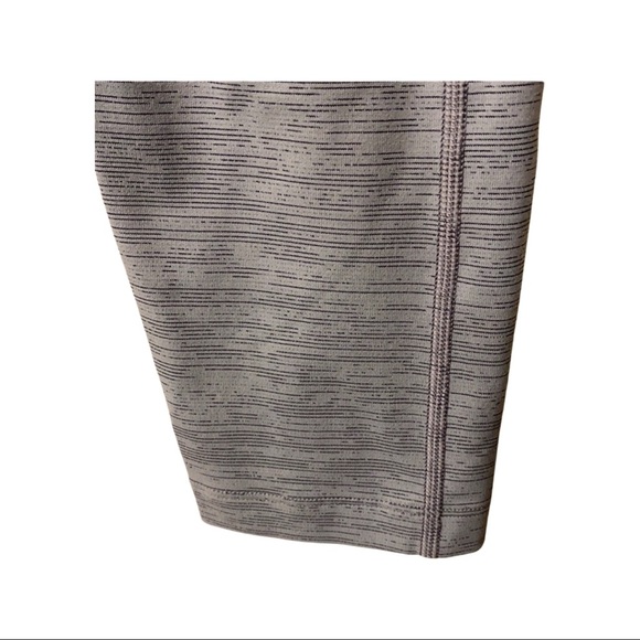 Outdoor Voices Gray 7/8 Leggings Stripe - Picture 4 of 7